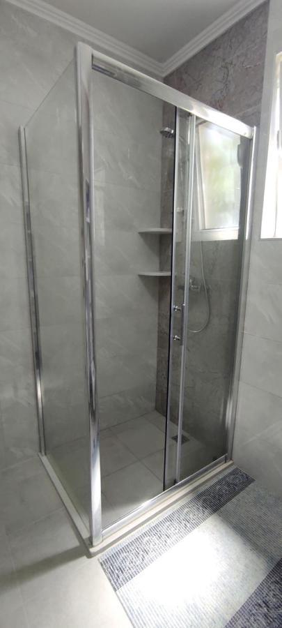 One Bedroom Apartment Gogo With Private Parking Neum Exterior photo